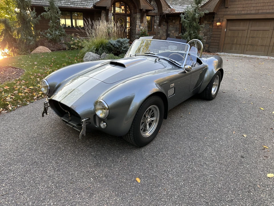 Shelby Cobra Replica - Image 10 of 31