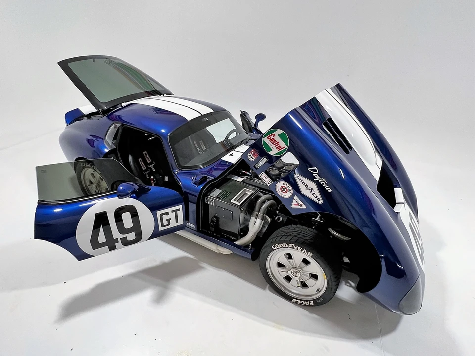Shelby Daytona Replica - Image 29 of 31