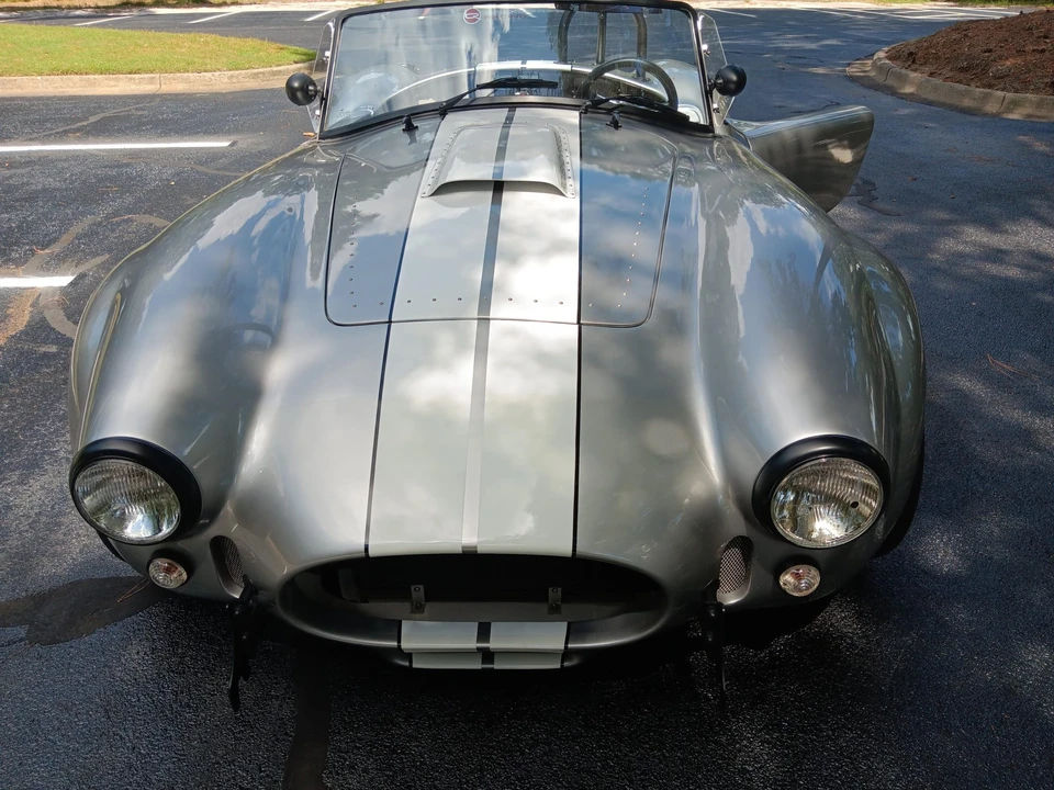 Shelby Cobra Replica - Image 14 of 31