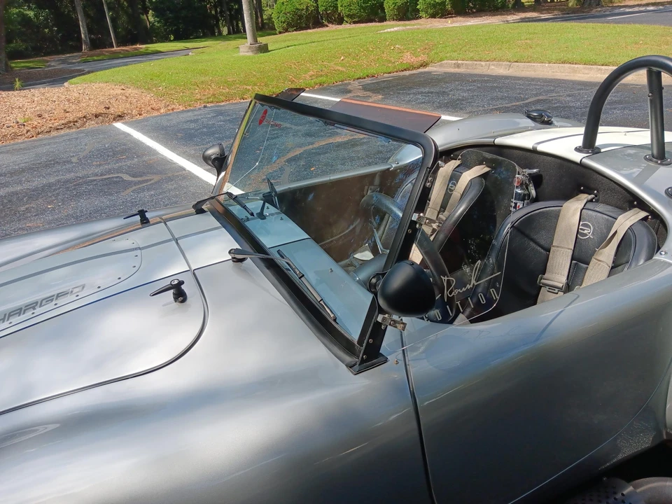 Shelby Cobra Replica - Image 21 of 31