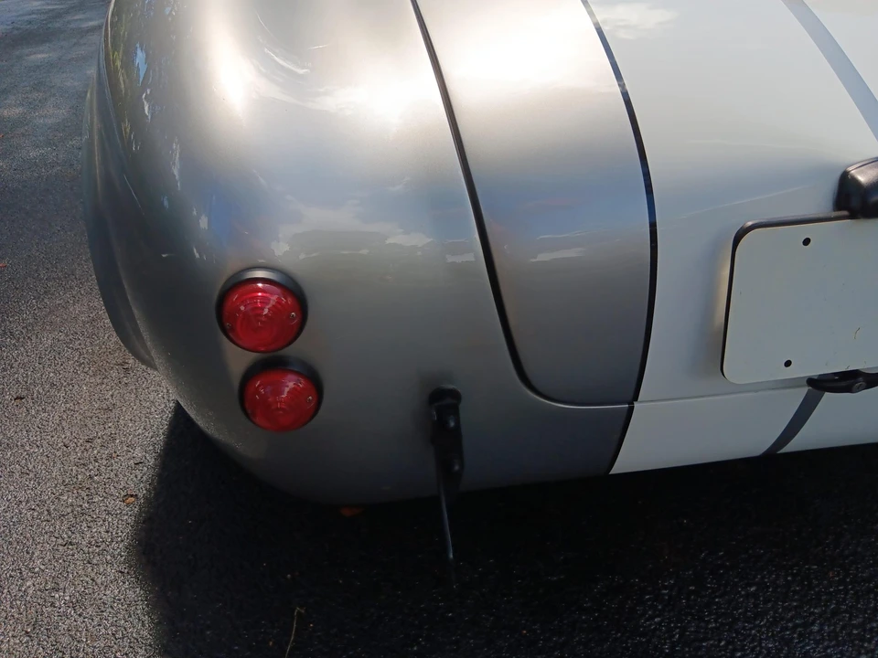 Shelby Cobra Replica - Image 26 of 31