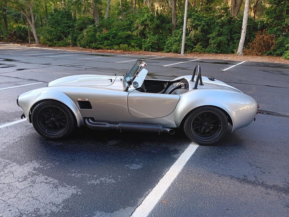 Shelby Cobra Replica - Image 5 of 31