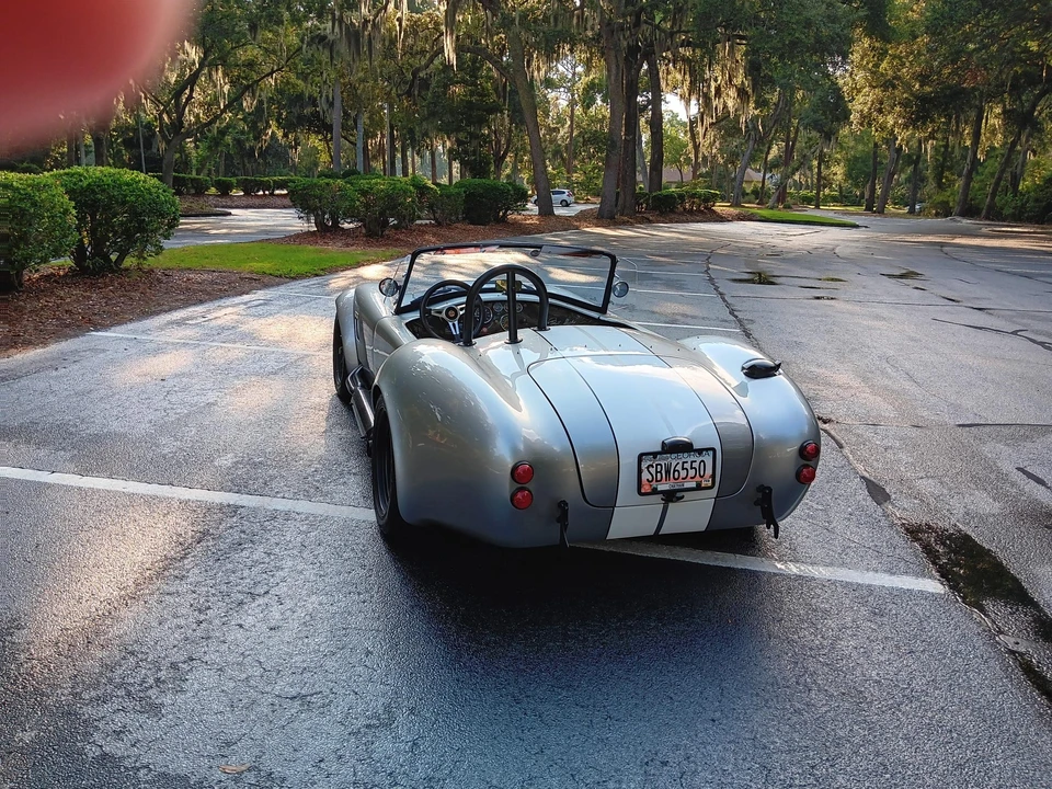 Shelby Cobra Replica - Image 8 of 31