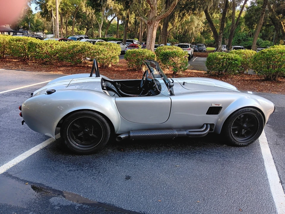 Shelby Cobra Replica - Image 10 of 31