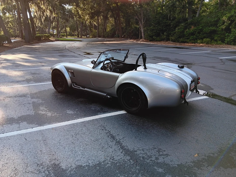 Shelby Cobra Replica - Image 7 of 31