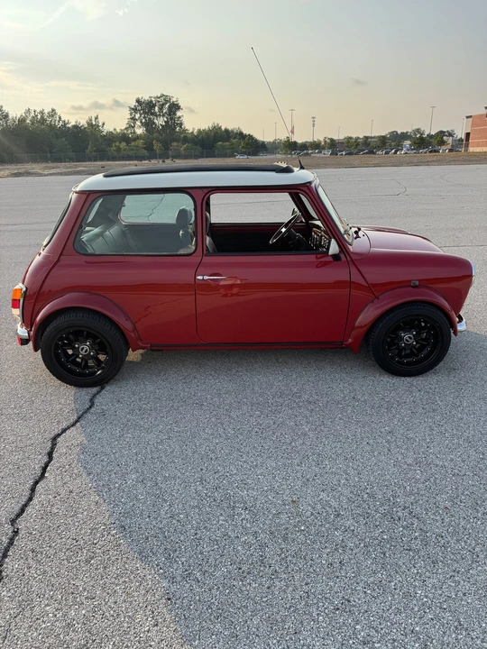 Rover Mini Cooper - Image 15 of 31