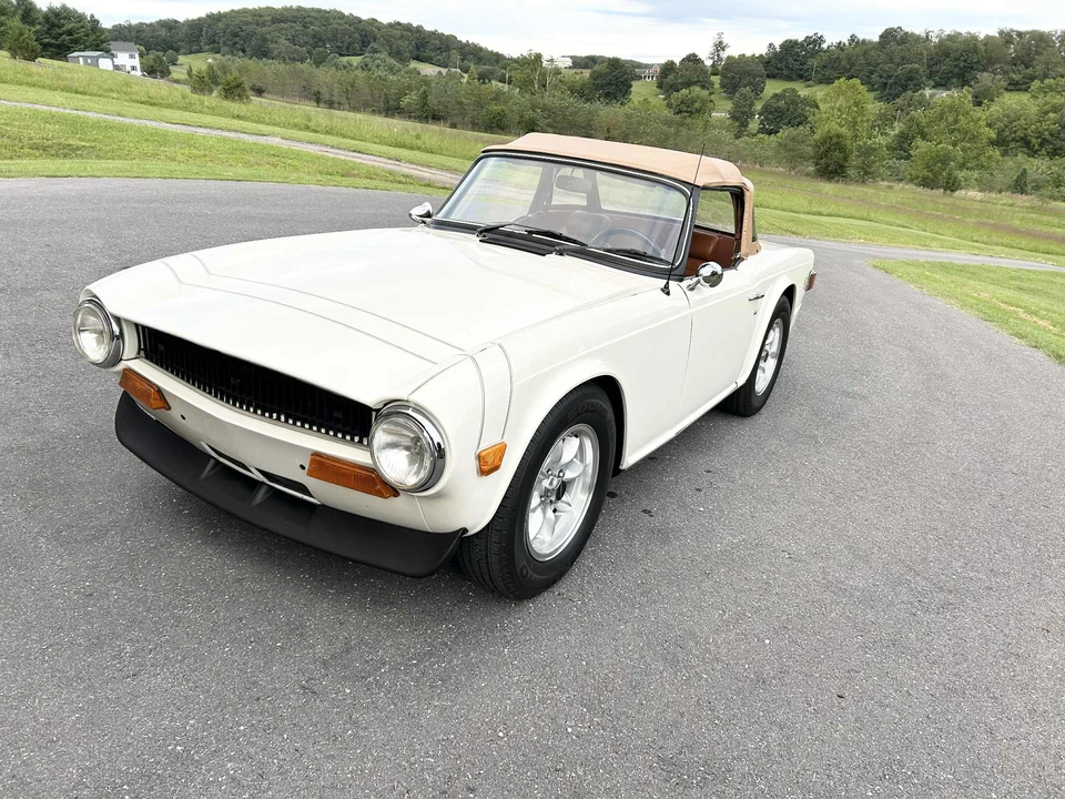 1974 Triumph TR6 (US-spec) - Image 2 of 31