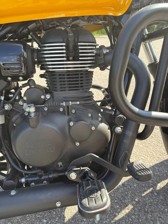 2023 Royal Enfield - Image 4 of 4