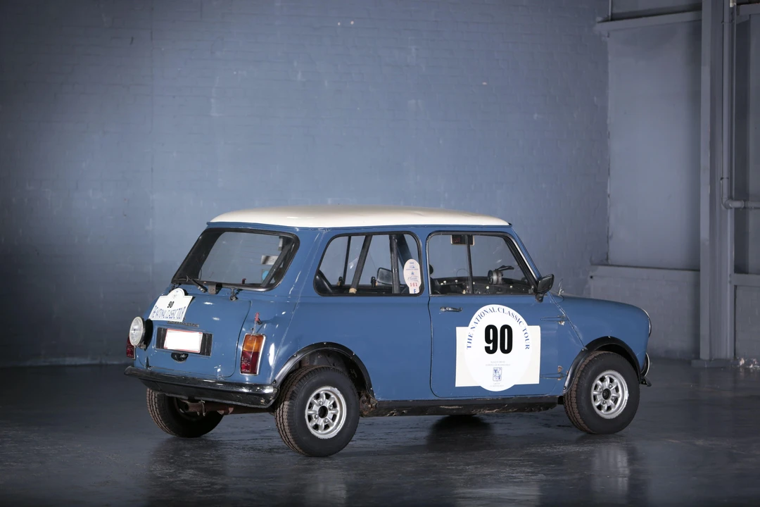 1966 Morris - Image 2 of 4