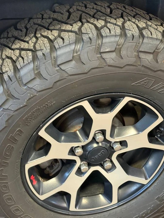 2020 Jeep JL Wrangler - Image 5 of 7