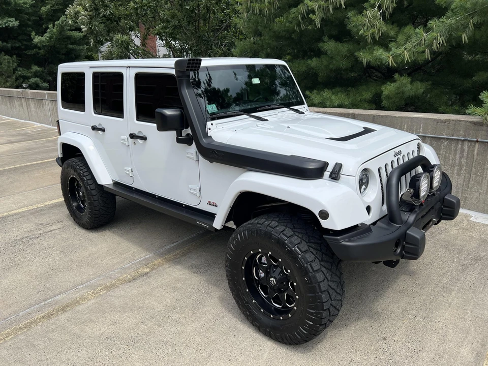 2017 Jeep JK Wrangler - Image 8 of 31