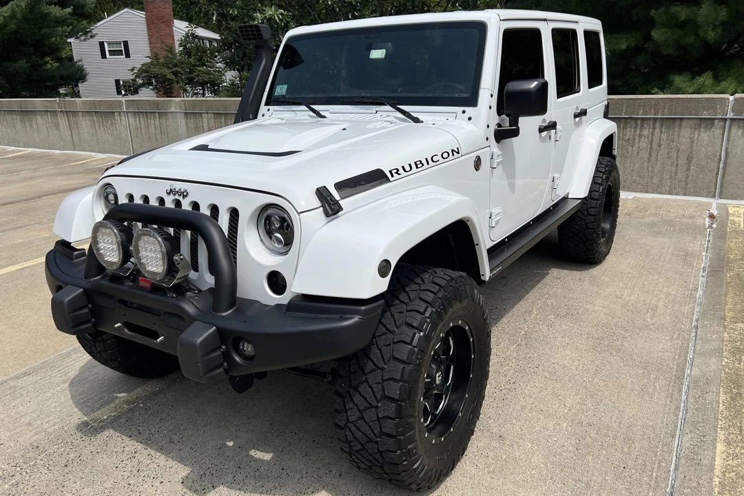 2017 Jeep JK Wrangler - Image 2 of 31
