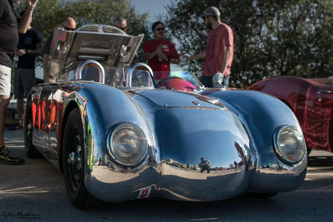 Porsche Sports Prototypes Replica - Image 15 of 31