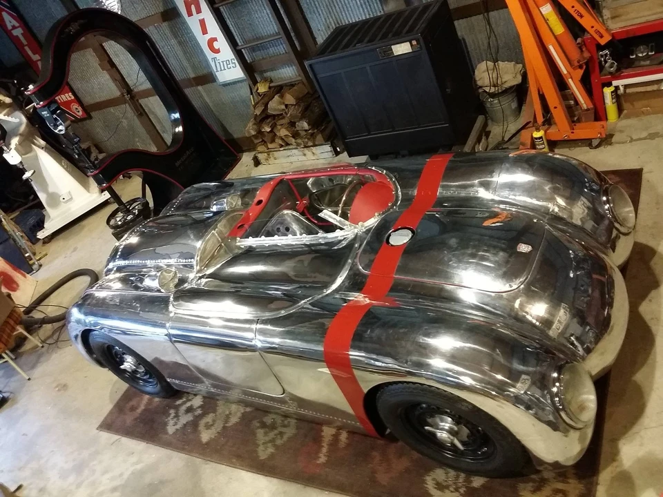 Porsche Sports Prototypes Replica - Image 25 of 31