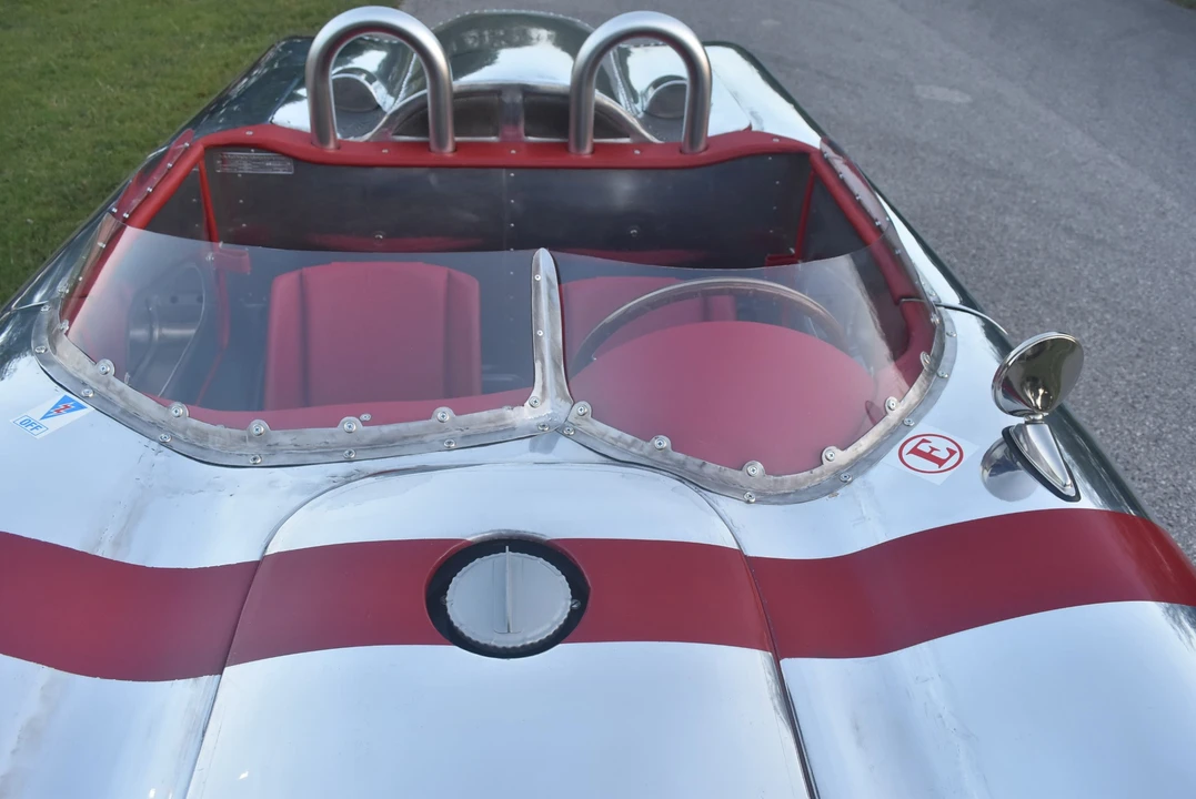 Porsche Sports Prototypes Replica - Image 29 of 31