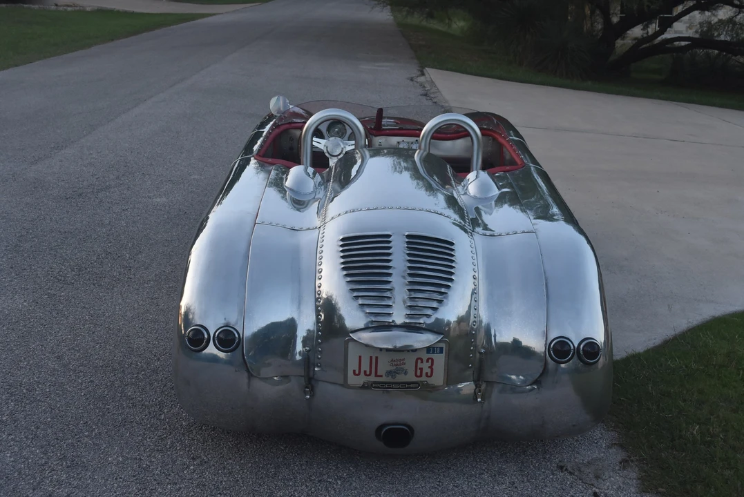 Porsche Sports Prototypes Replica - Image 13 of 31