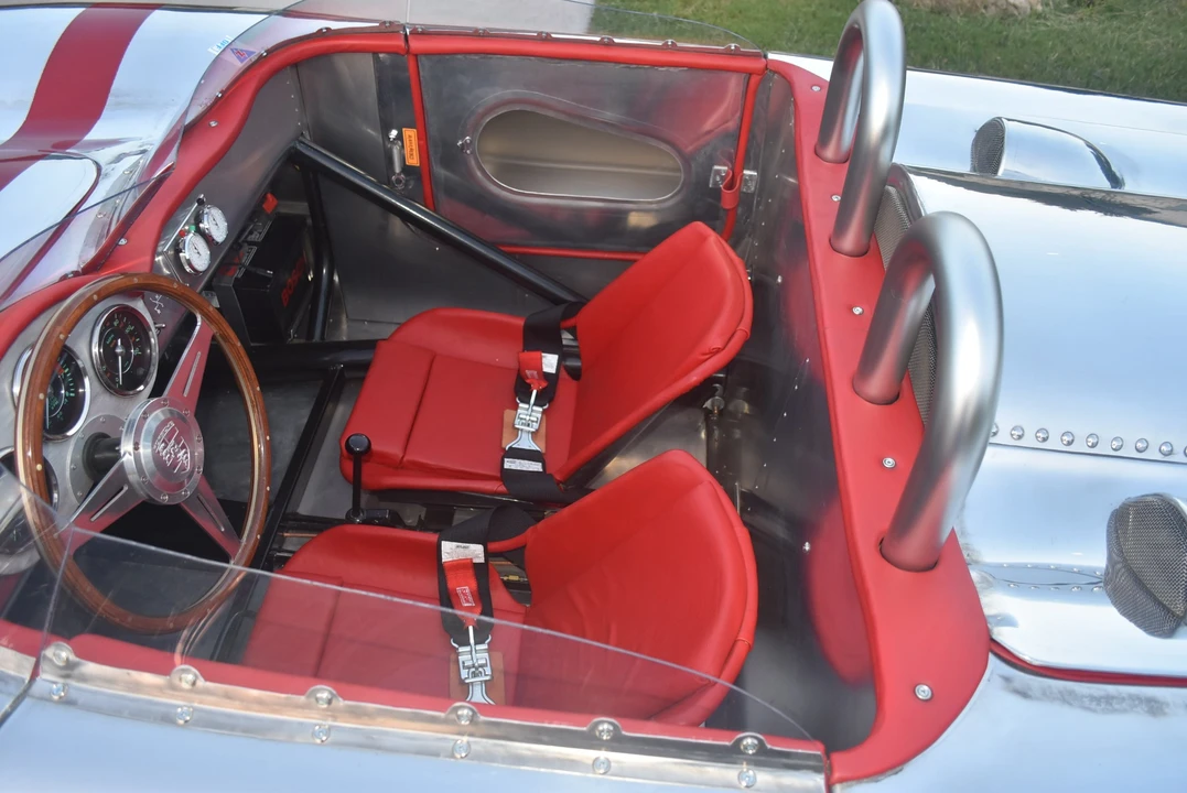 Porsche Sports Prototypes Replica - Image 31 of 31