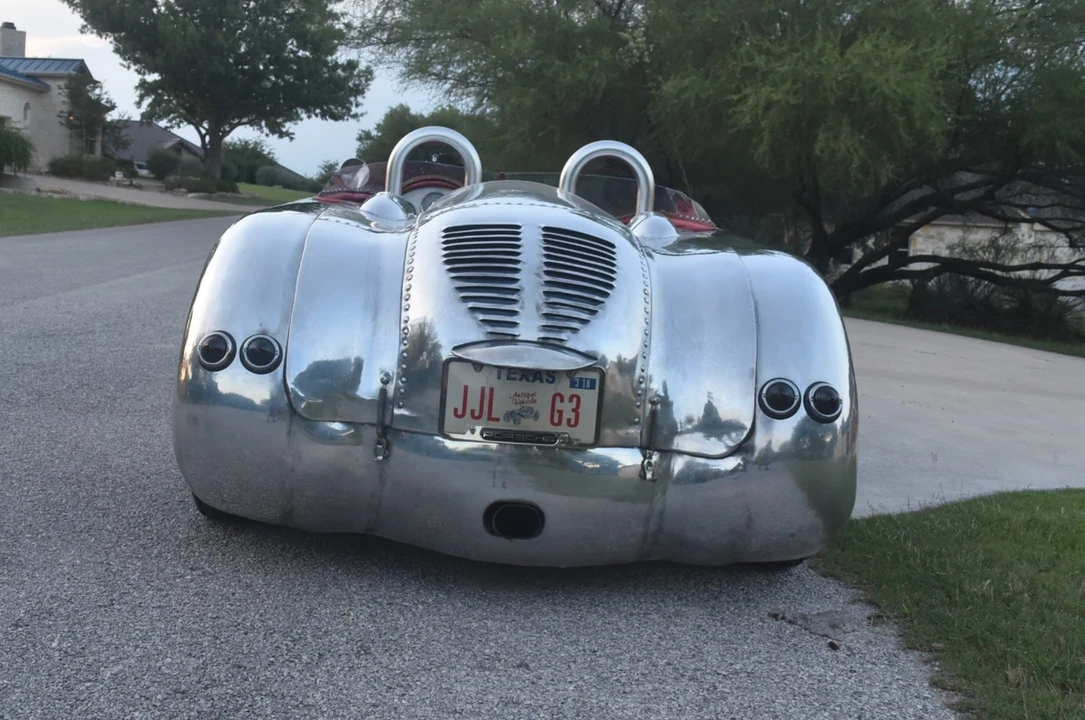 Porsche Sports Prototypes Replica - Image 12 of 31