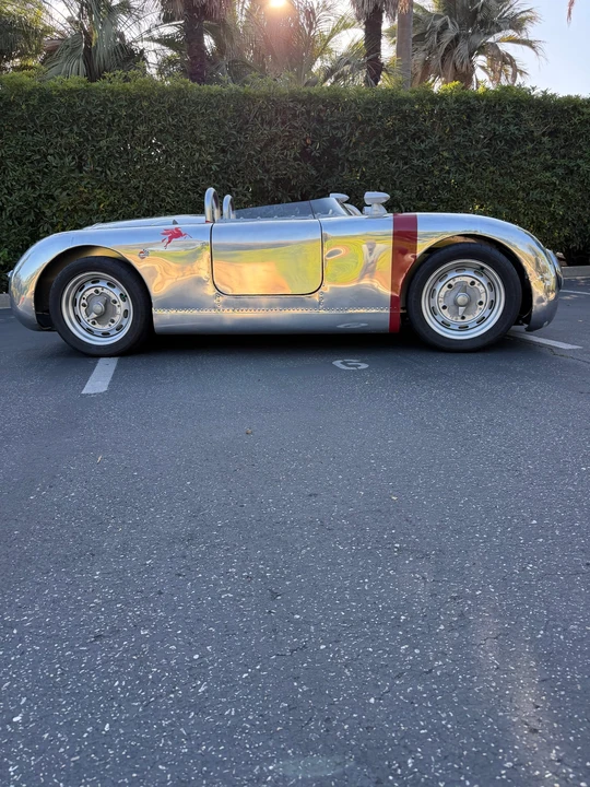 Vehicle image 13 of 31
