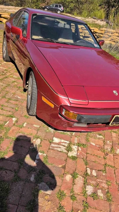 1983 Porsche 944 - Image 2 of 10