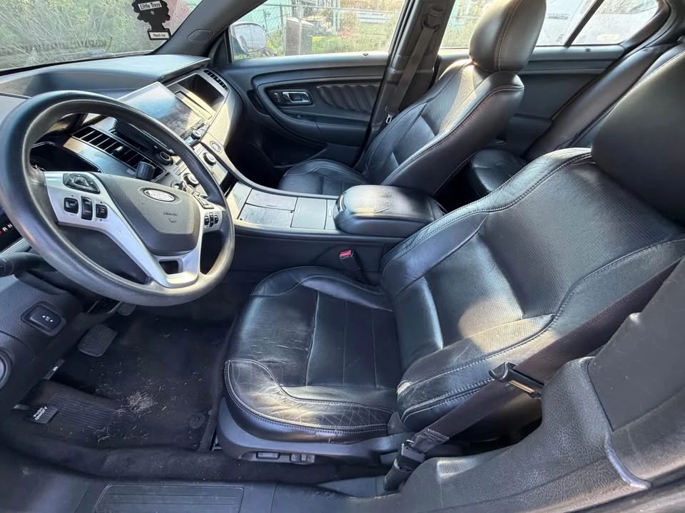 Ford Taurus 6th Gen - Image 8 of 11