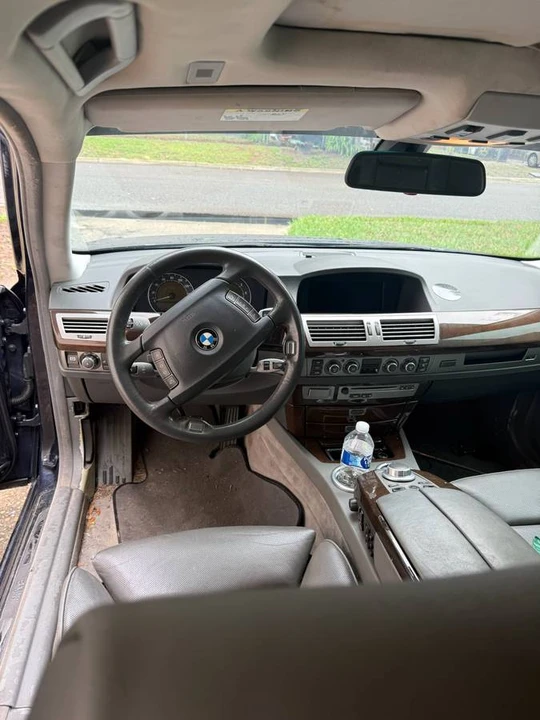 2006 BMW E65/E66 750i & 760i Sedan - Image 10 of 17