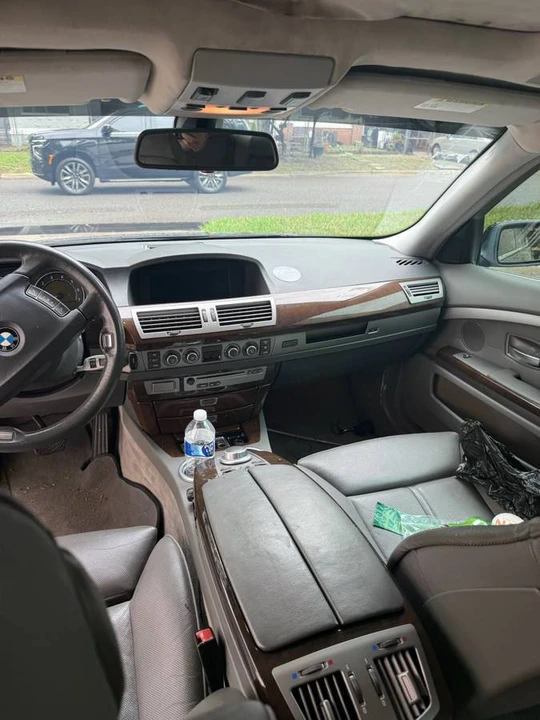 2006 BMW E65/E66 750i & 760i Sedan - Image 11 of 17