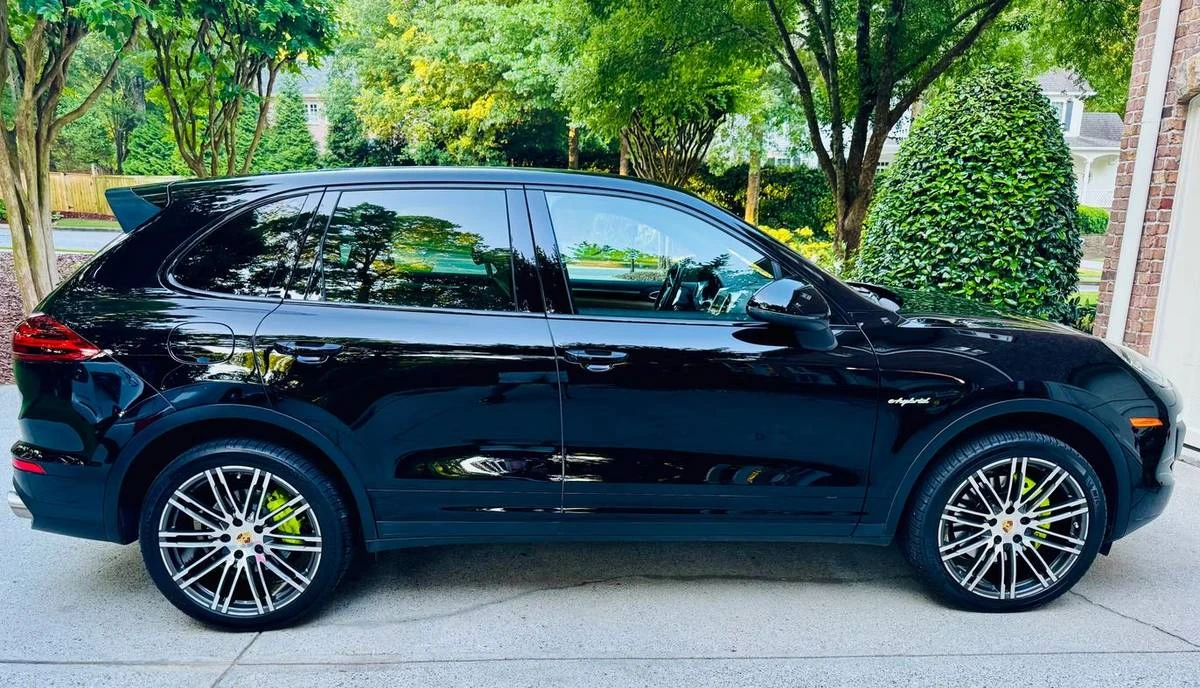 2016 Porsche 958 Cayenne - Image 2 of 6
