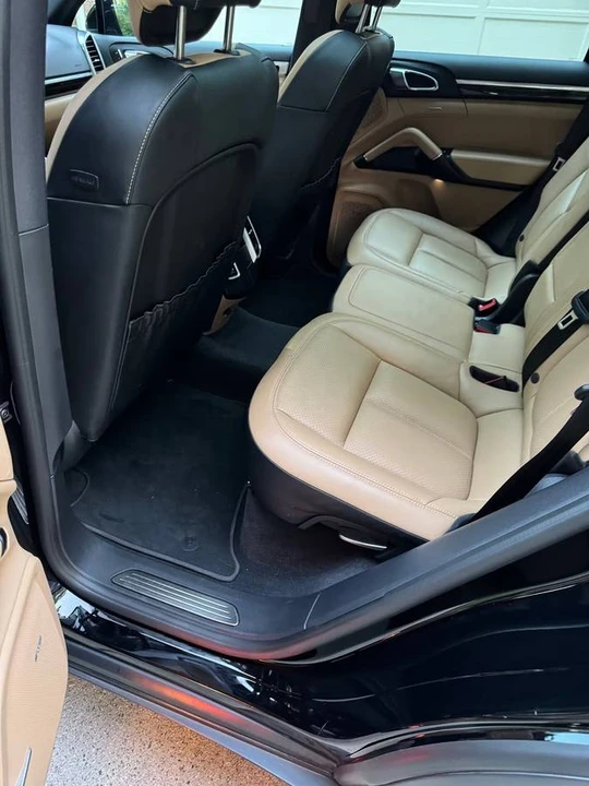 2016 Porsche 958 Cayenne - Image 4 of 6