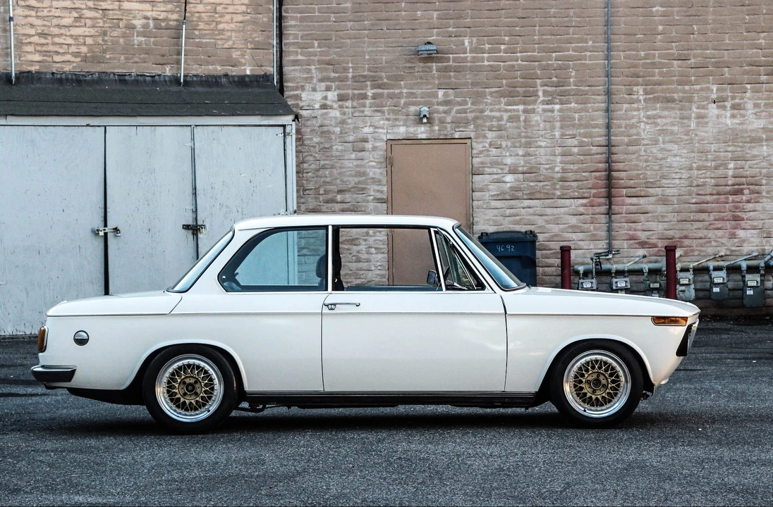 1974 BMW 2002 - Image 11 of 31