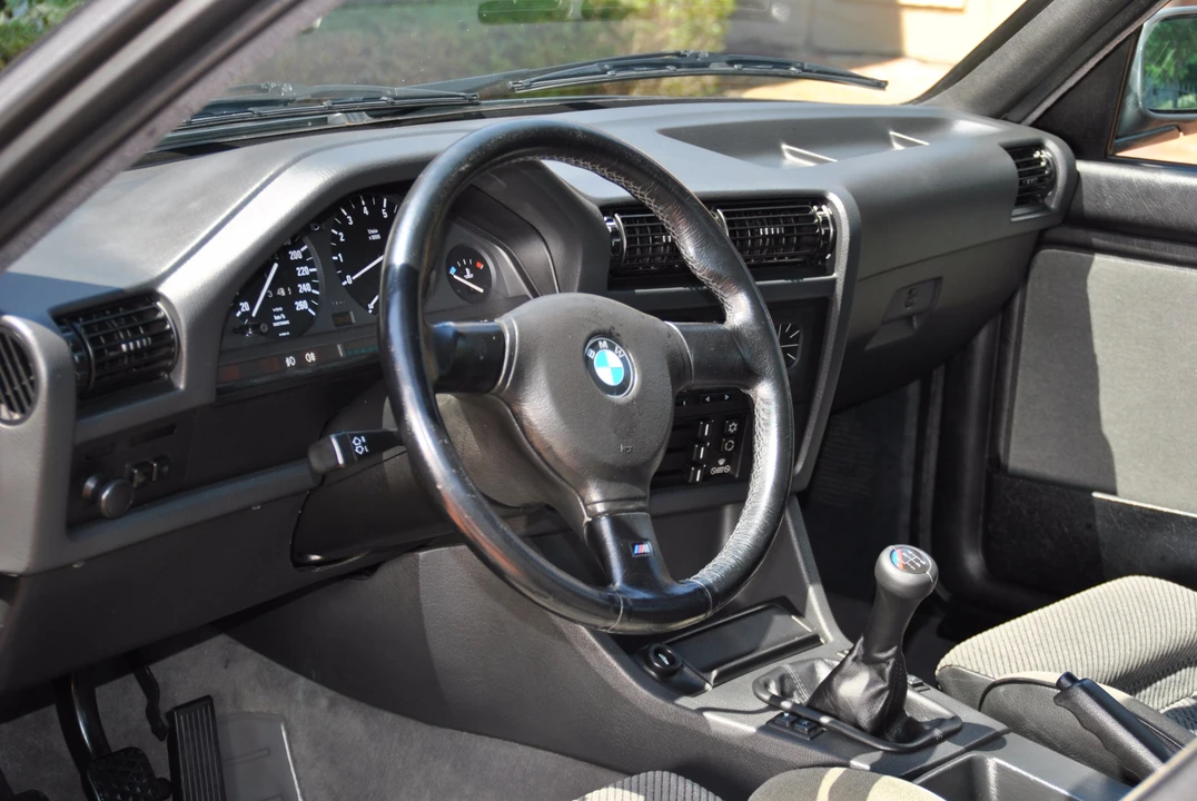 1988 BMW E30 3 Series - Image 28 of 31