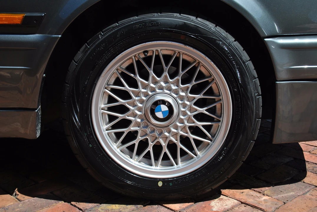 1988 BMW E30 3 Series - Image 18 of 31