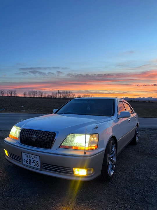 2001 Toyota Crown 11th Gen - Image 2 of 14