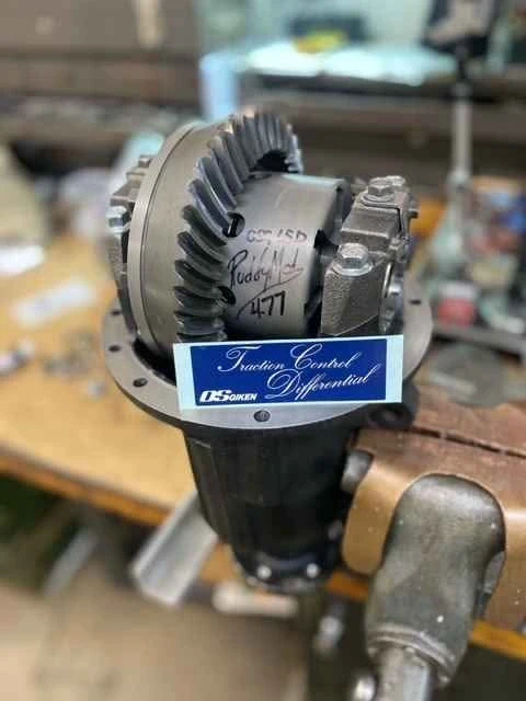 Parts & Memorabilia Gearboxes - Image 3 of 3