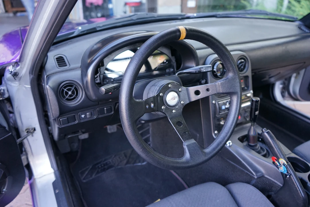 1991 Mazda NA MX-5 Miata - Image 21 of 31