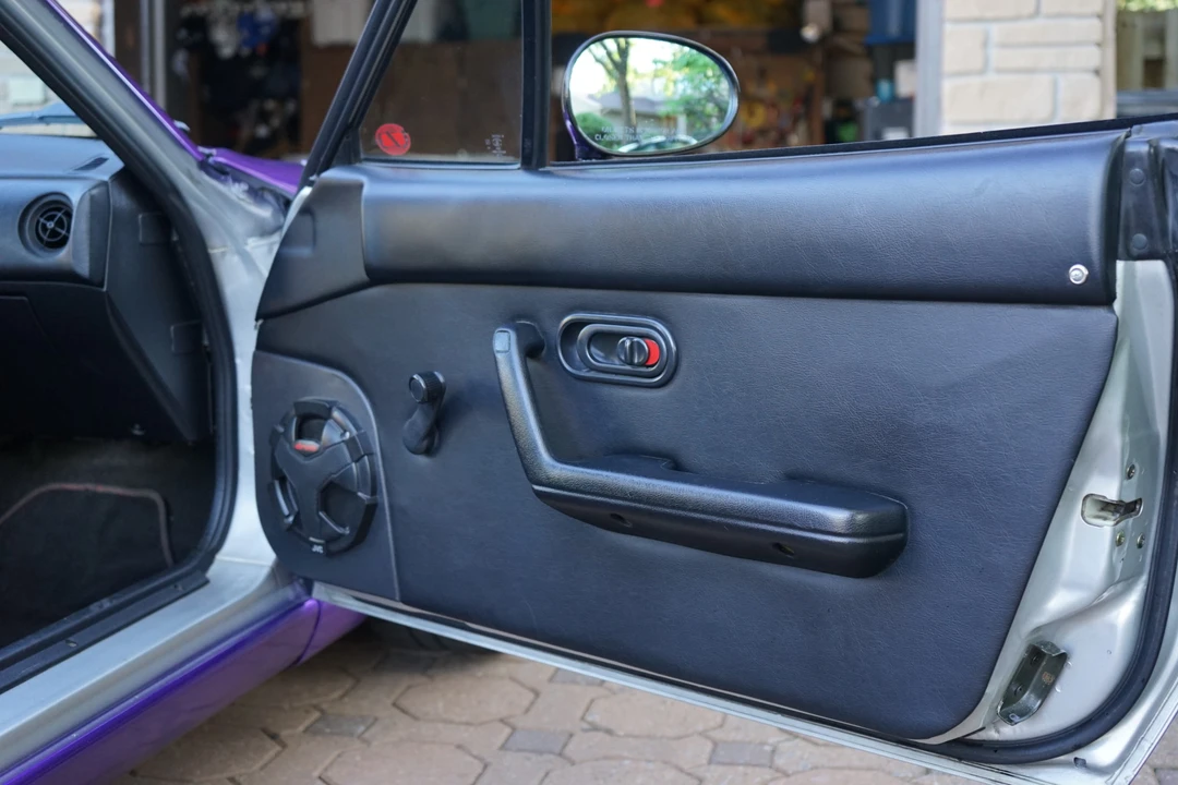 1991 Mazda NA MX-5 Miata - Image 28 of 31
