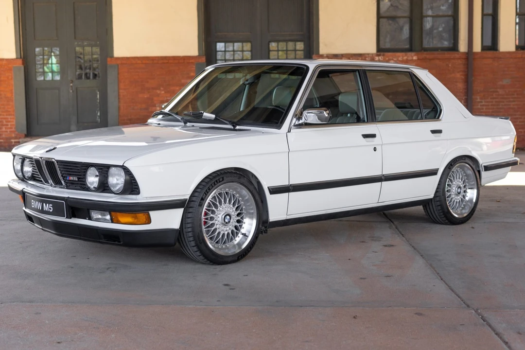 1988 BMW E28 5 Series - Image 2 of 31
