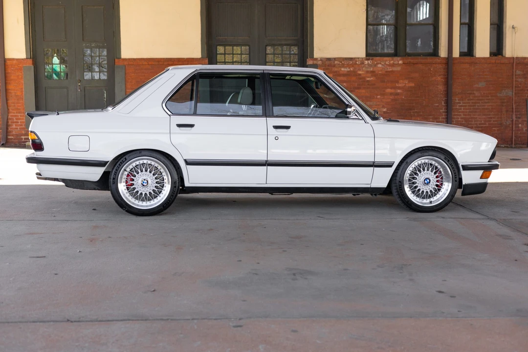 1988 BMW E28 5 Series - Image 7 of 31
