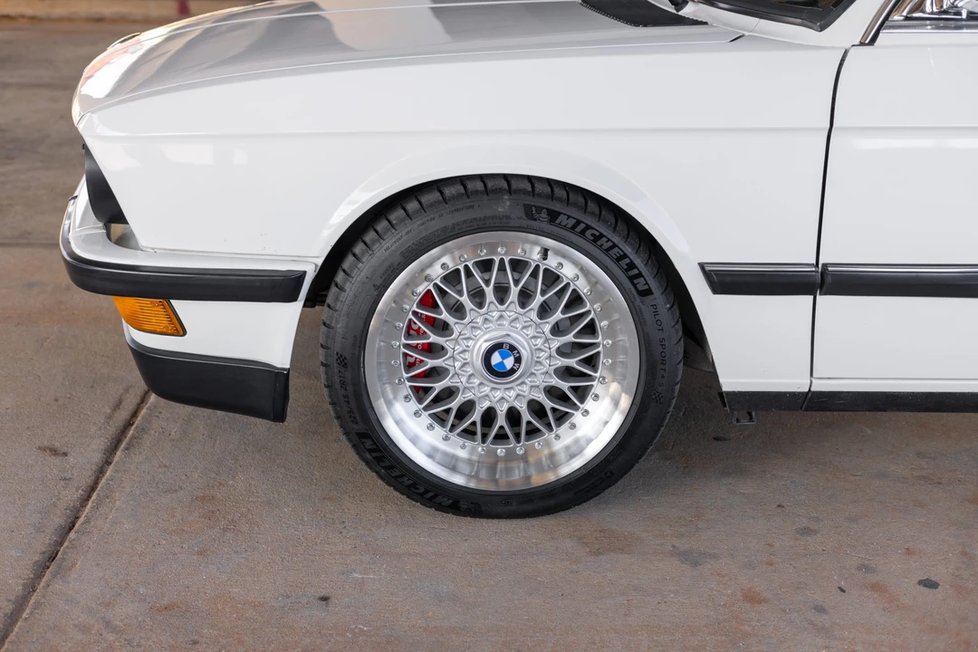 1988 BMW E28 5 Series - Image 10 of 31