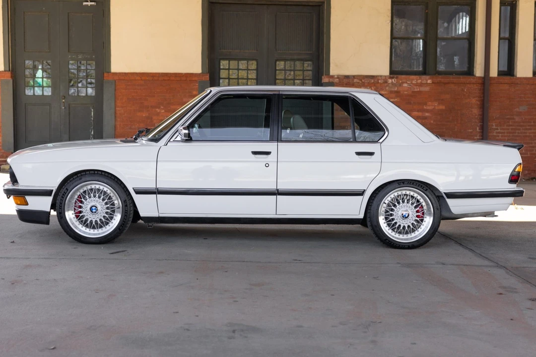 1988 BMW E28 5 Series - Image 3 of 31