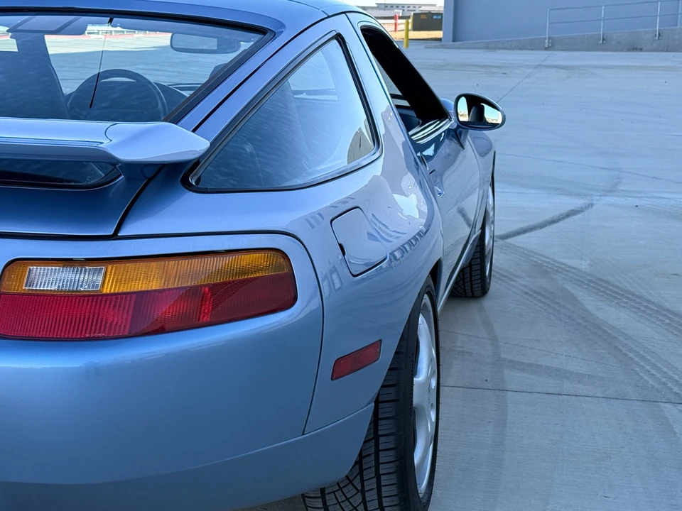 1993 Porsche 928 GTS - Image 21 of 31