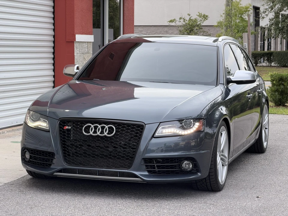 2010 Audi B8 A4 - Image 2 of 31