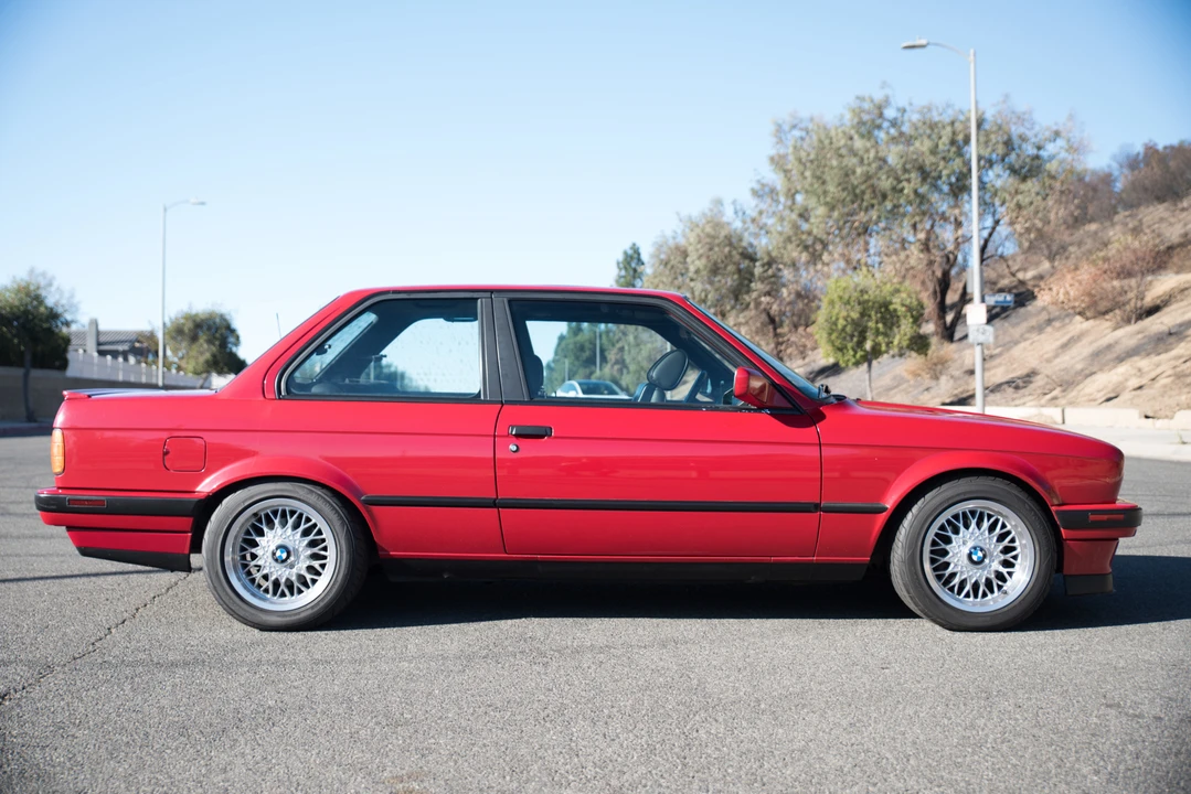 1989 BMW E30 3 Series - Image 7 of 31