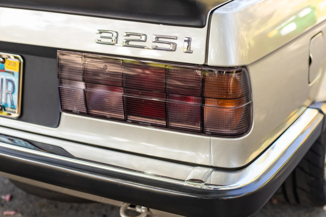 1989 BMW E30 3 Series - Image 25 of 31