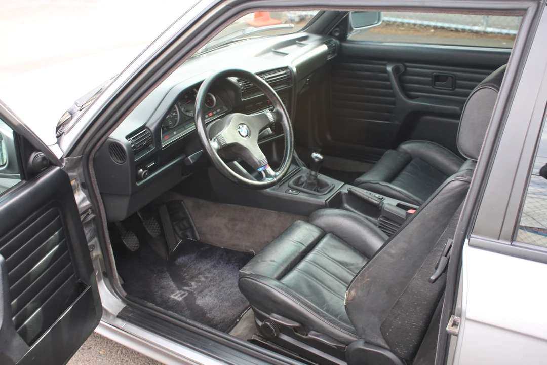 1989 BMW E30 3 Series - Image 27 of 31