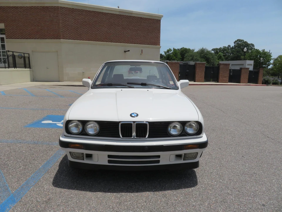 1991 BMW E30 3 Series - Image 5 of 31