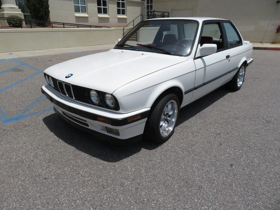 1991 BMW E30 3 Series - Image 8 of 31