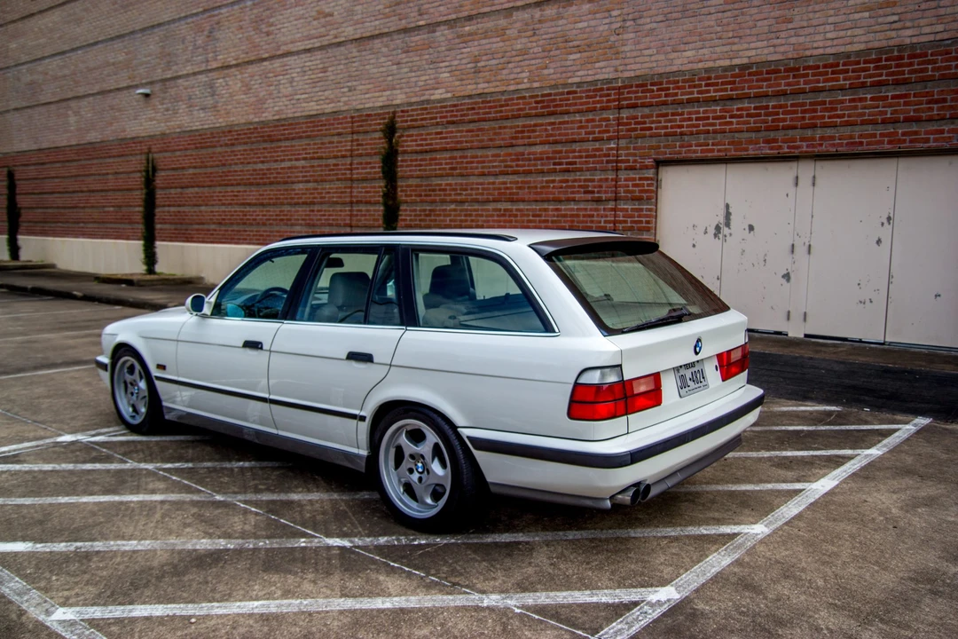 1995 BMW E34 5 Series - Image 9 of 31