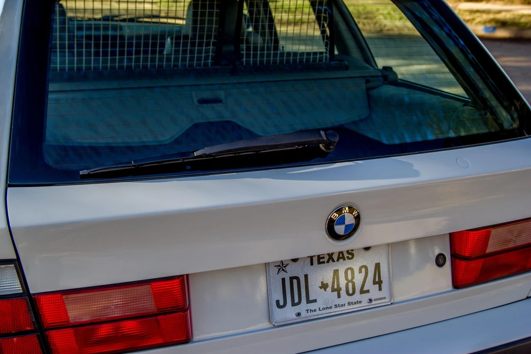 1995 BMW E34 5 Series - Image 30 of 31