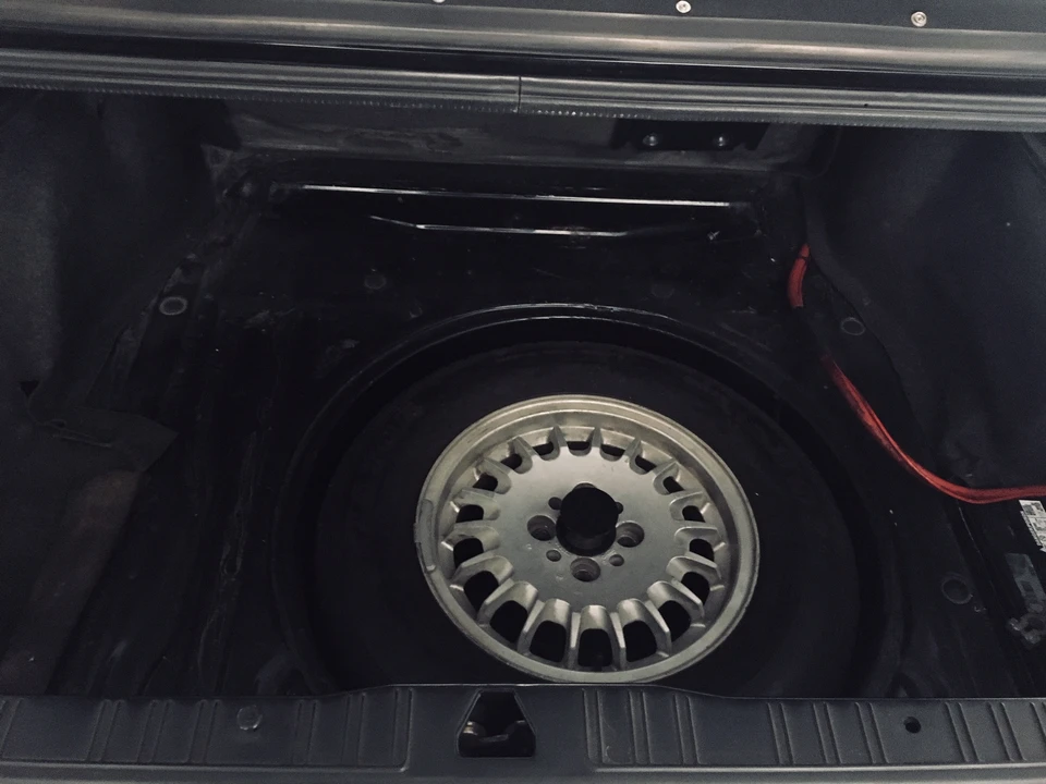1985 BMW E30 3 Series - Image 24 of 30